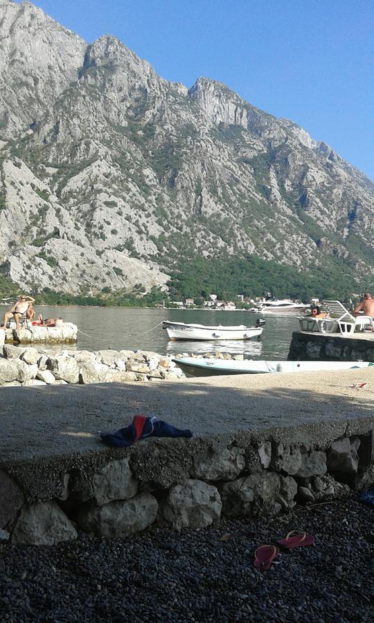 Stone House Dragutinovic Lägenhet Kotor Exteriör bild